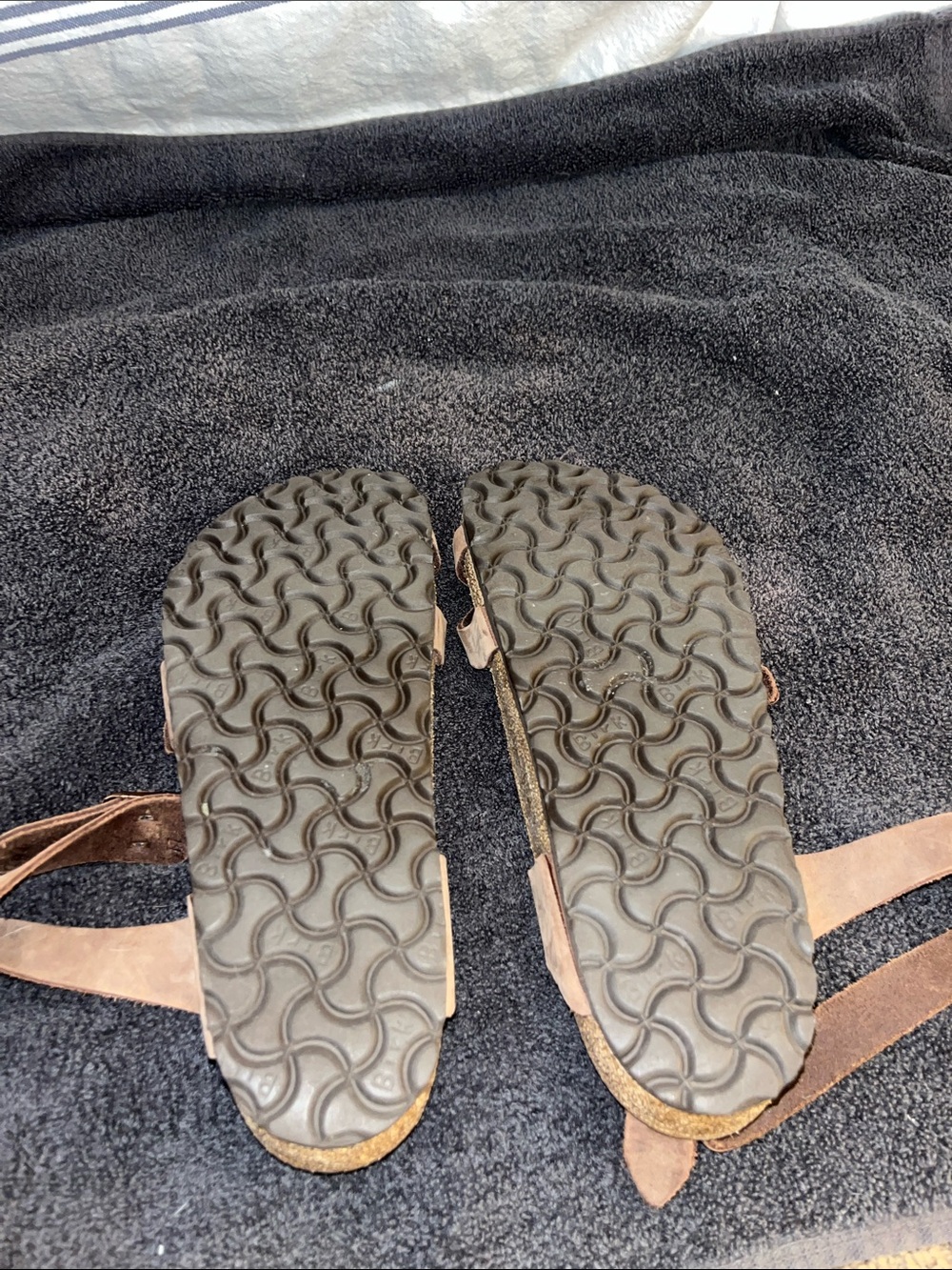 Birkenstock Yara Ankle-Strap Sandals - Picture 6 of 9
